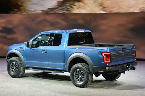 Ford f-150 raptor tay chơi off-road đậm chất mỹ