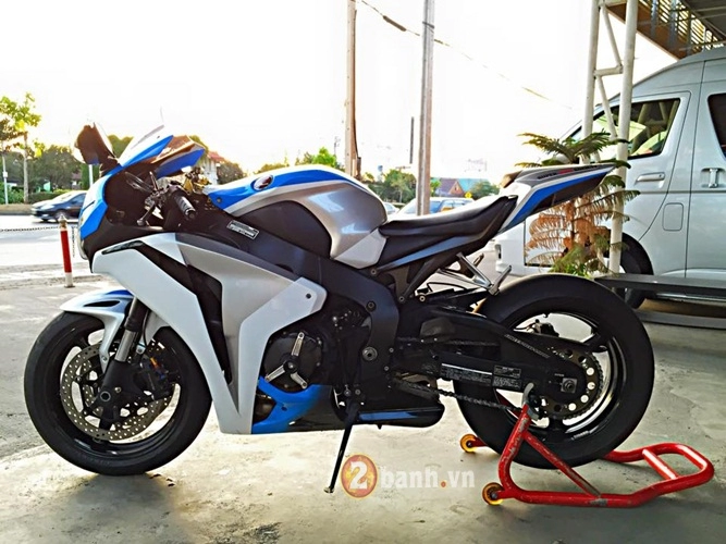 Honda cbr1000rr độ mạnh mẽ đầy cá tính