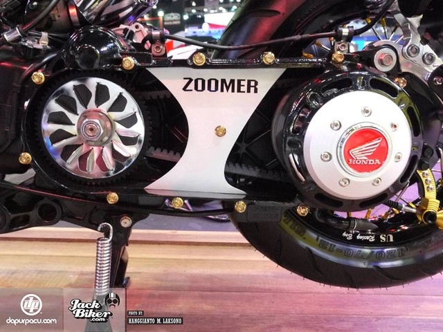 Honda zoomer x độ độc lạ với phong cách cafe racer