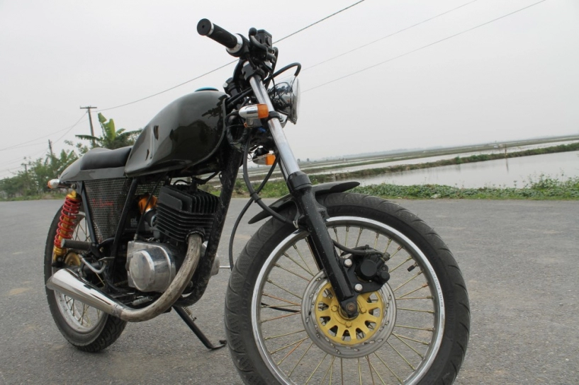 Minsk khù khờ độ cafe racer