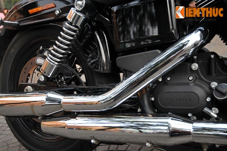 Harley davidson street bob - thời trang cổ điển tại đất việt