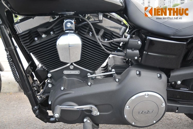 Harley davidson street bob - thời trang cổ điển tại đất việt