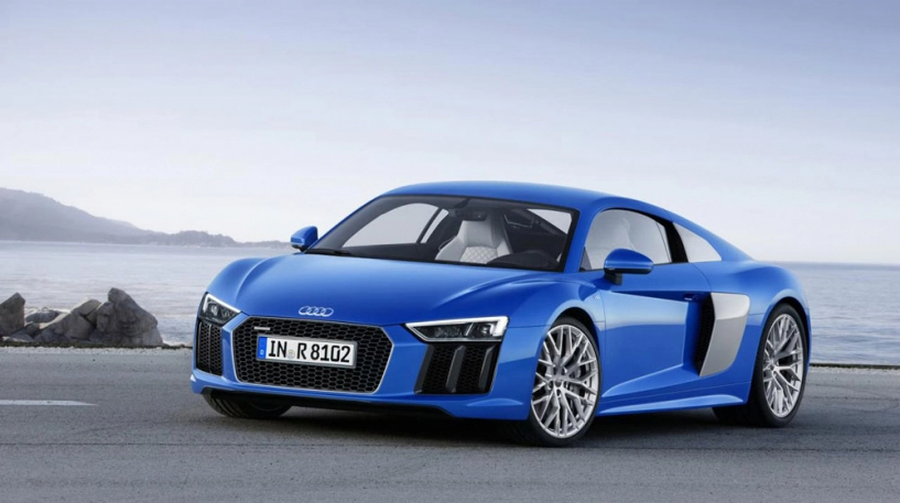 vén màn thế hệ thứ 2 của siêu xe audi r8 2015