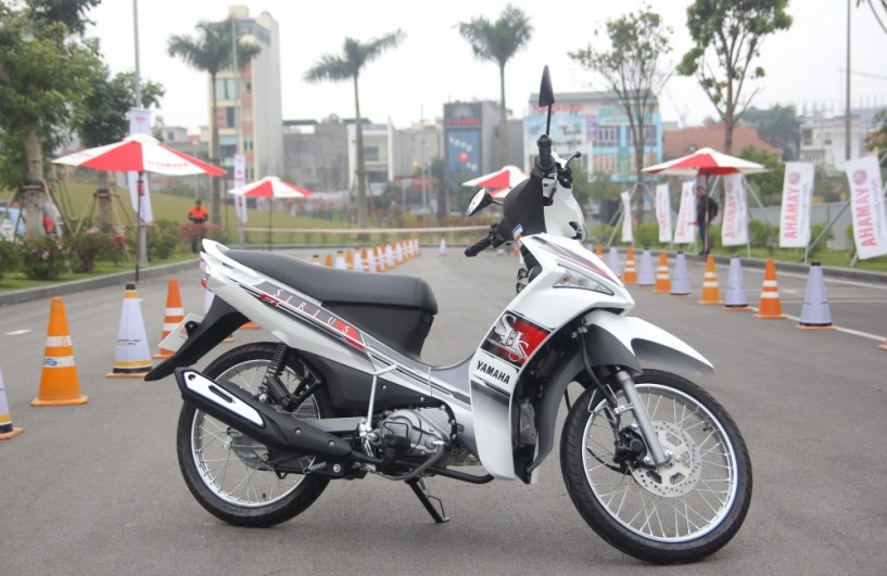 Yamaha sirius vượt mặt honda airblade về doanh số bán hàng