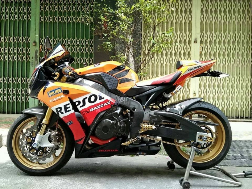 Cbr1000rr repsol độ tâm huyết của biker