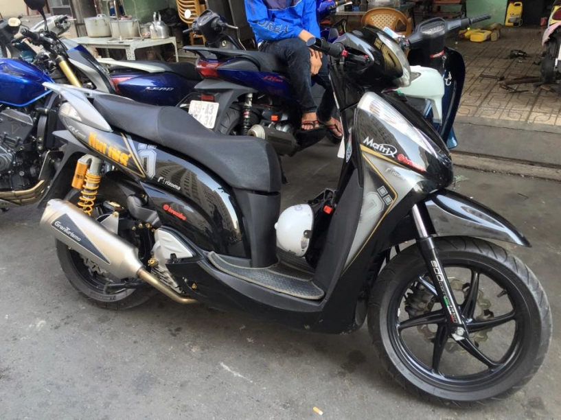 Honda sh300i độ tuyệt đẹp và phong cách