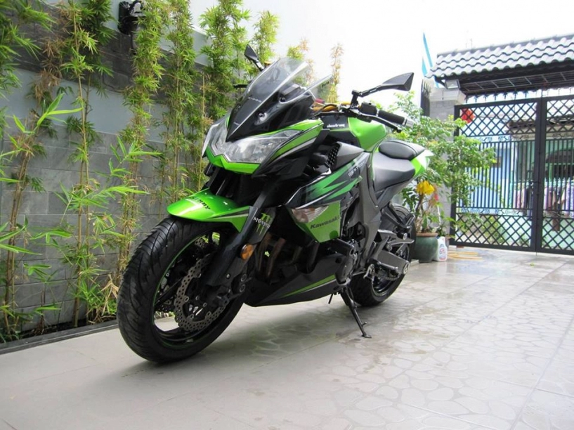 Kawasaki z1000 độ đầy phong cách của biker việt