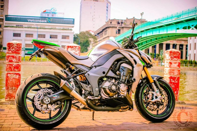 Kawasaki z1000 sexy giữa sài thành