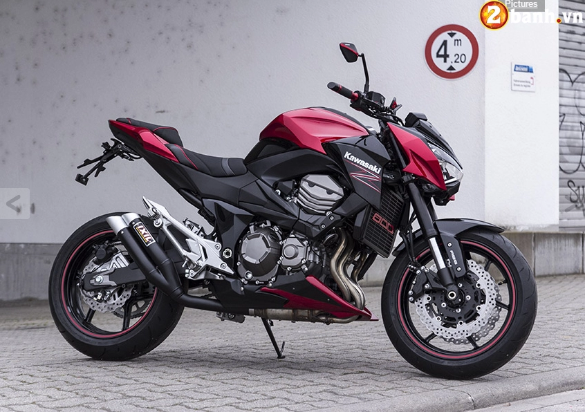 Kawasaki z800 độ phong cách với màu đỏ lạ lẫm