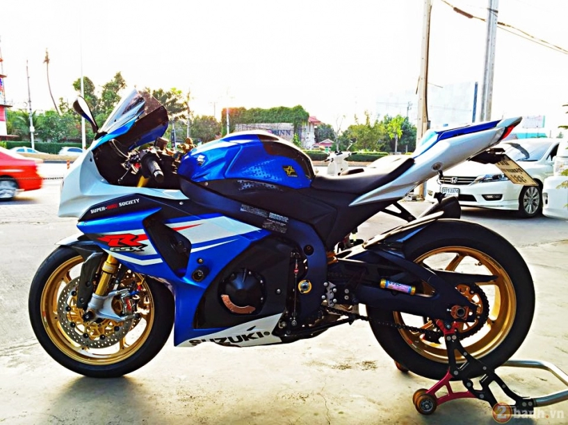 Suzuki gsx-r1000 độ full đồ chơi tại thái