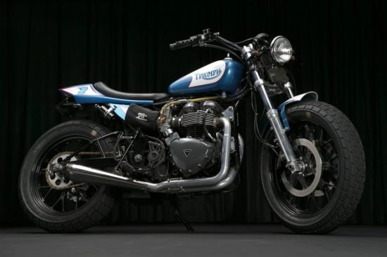 Triumph street tracker mẫu xe độ của một tay đua