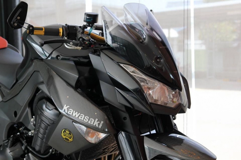 Kawasaki z1000 2013 độ siêu khủng trên đất thái