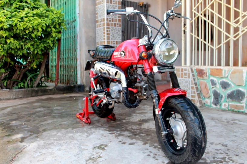 Honda monkey tự chế của giáo viên đam mê minibike