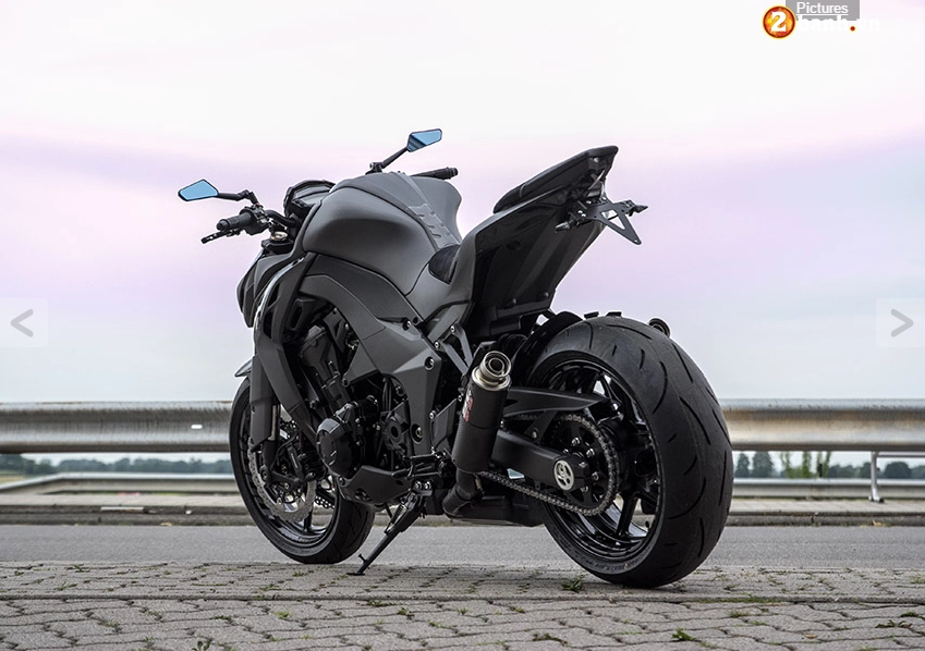 Kawasaki z1000 2015 độ siêu ngầu với phiên bản matt black