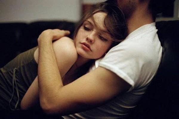 10 điều phụ nữ có thể làm khiến người đàn ông của mình yêu thương không biết chán