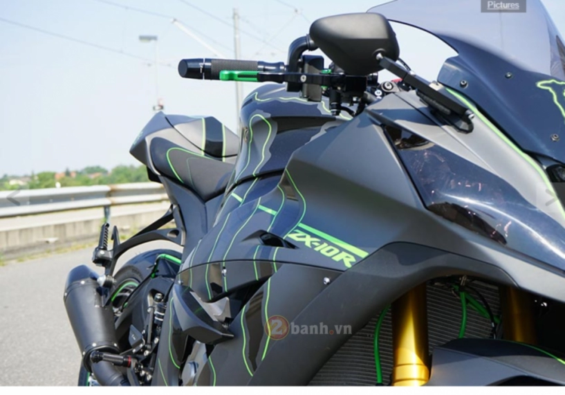 Ấn tượng với kawasaki ninja zx-10r độ phong cách monster