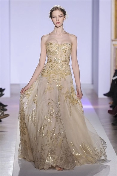 Ánh vàng kiêu sa trong bst của zuhair murad