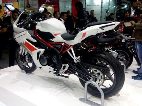 Benelli bất ngờ tung ra dòng sportbike tornado 302