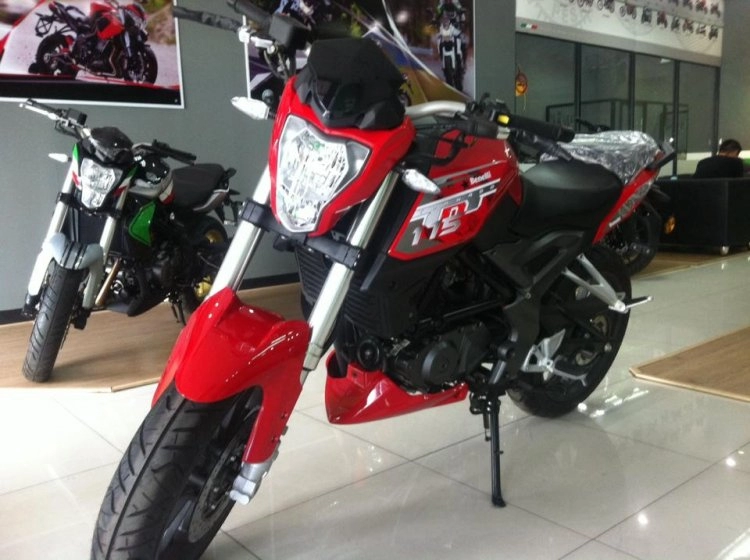Benelli tnt 175 chính thức ra mắt tại việt nam với giá 68 triệu đồng