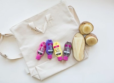 Biến túi xách cũ thành mới và sắc màu với 3 cách đơn giản