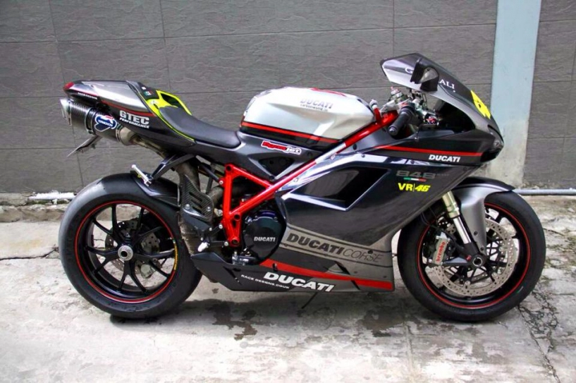 Biker việt độ nhẹ ducati 848 evo corse se của 