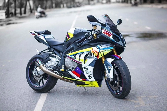 Bmw s1000rr 2014 họa tiết đốm lửa