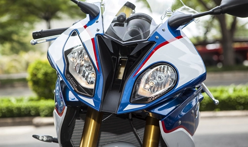 Bmw s1000rr đắt ngang ôtô ở việt nam