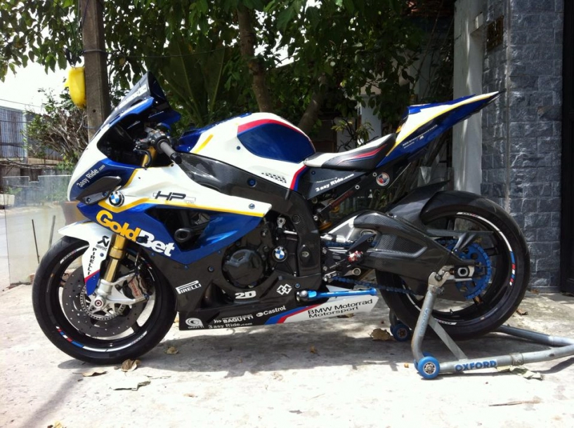 Bmw s1000rr độ full đồ chơi khủng tại sài gòn