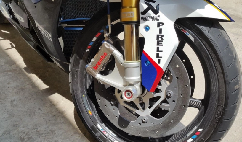 Bmw s1000rr độ full đồ chơi khủng tại sài gòn