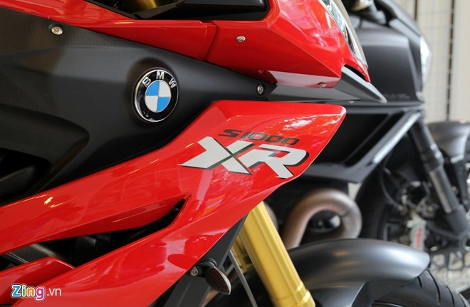 Bmw s1000xr đầu tiên việt nam xuất hiện tại sài gòn