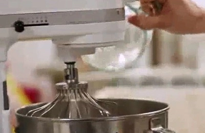 Cách làm kem bơ chuẩn mịn cực ngon