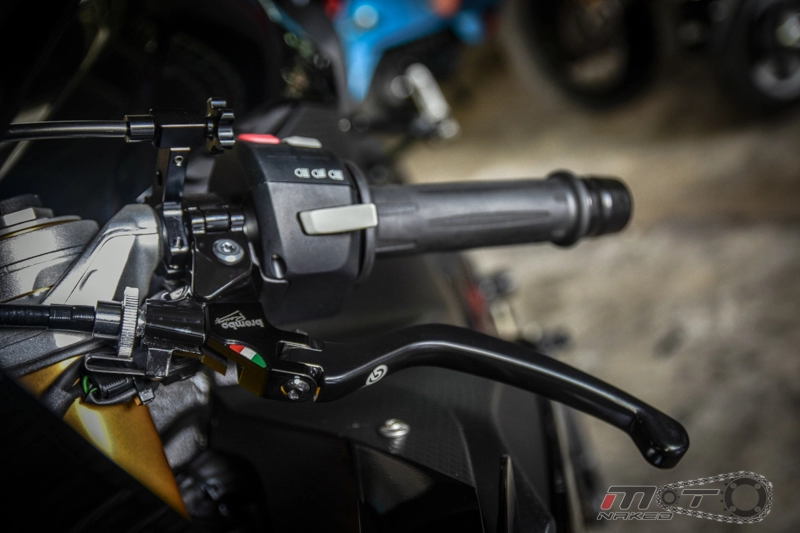 Cận cảnh bmw s1000rr 2015 độ khủng với phiên bản black step racing performance