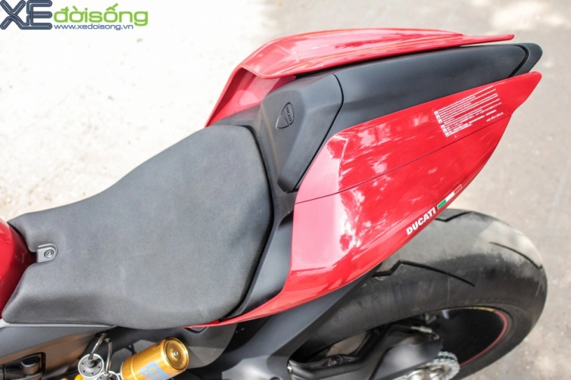 Cận cảnh ducati 1299 panigale s đầu tiền tại việt nam với giá 1 tỷ đồng