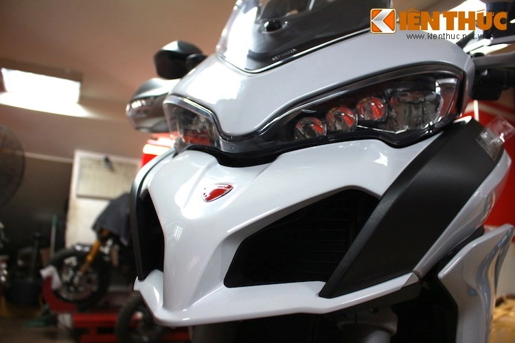 Cận cảnh ducati multistrada 2015 đầu tiên tại việt nam