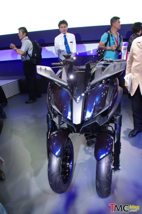 Cận cảnh yamaha mwt-09 tại tokyo motor show