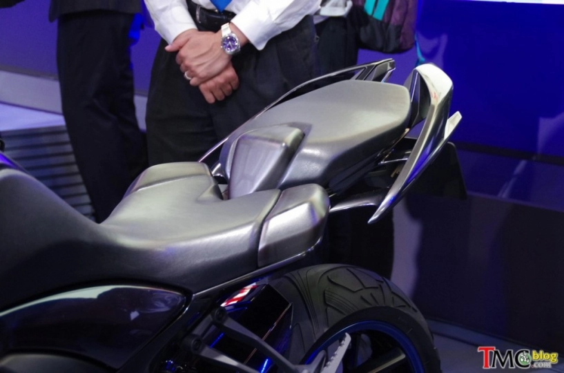 Cận cảnh yamaha mwt-09 tại tokyo motor show