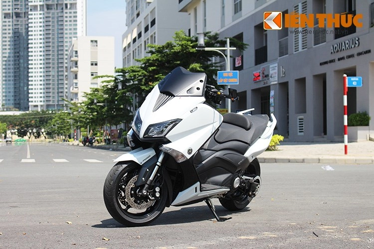 Cận cảnh yamaha tmax 2015 giá 500 triệu đồng tại việt nam