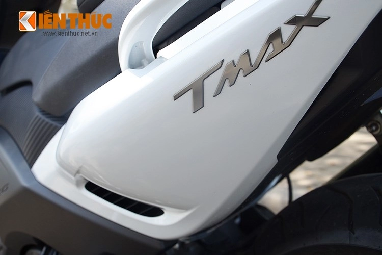 Cận cảnh yamaha tmax 2015 giá 500 triệu đồng tại việt nam