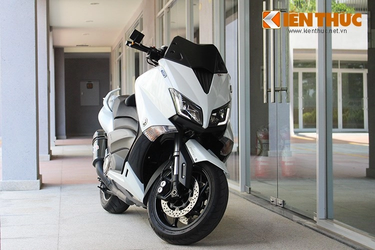 Cận cảnh yamaha tmax 2015 giá 500 triệu đồng tại việt nam