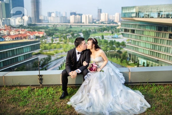 ảnh cưới hà nội Choáng ngợp với bộ ảnh cưới thảo nguyên xanh trên nóc một khách sạn