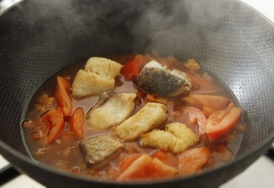 Chua ngon thanh nhẹ món canh cá nấu cà chua