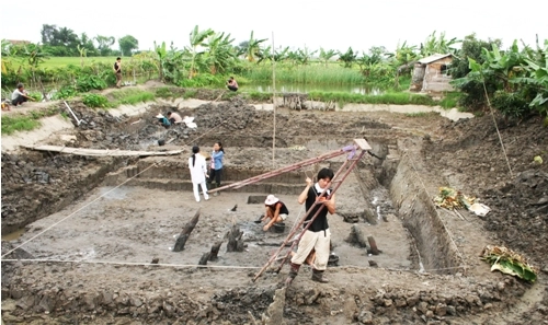 Di tích bãi cọc bạch đằng huyền thoại