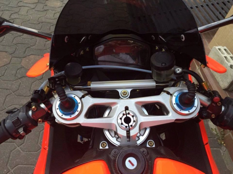Ducati 1199 panigale s độ siêu khủng với dàn đồ chơi khủng