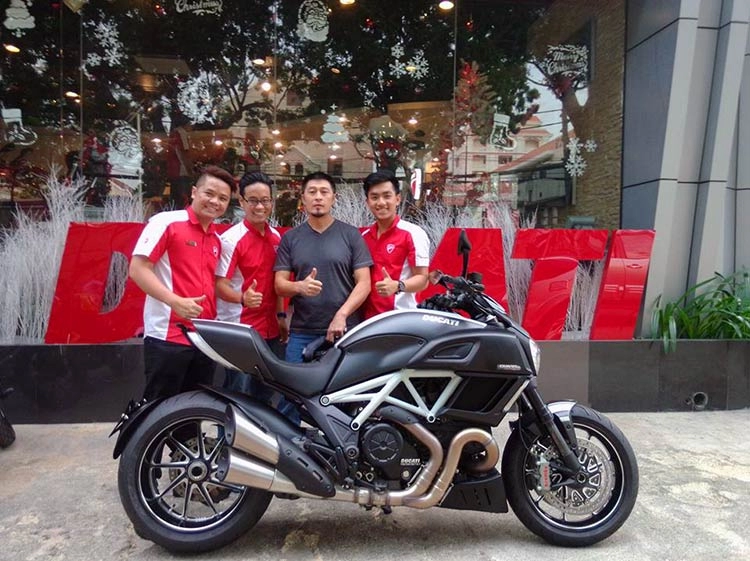 Ducati diavel 2015 mới tậu của đạo diễn charlie nguyễn
