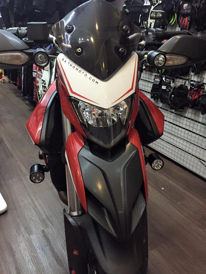 Ducati hyperstrada 2014 lên sàn cứu chủ