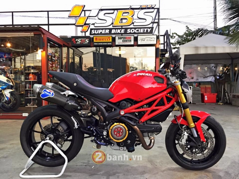 Ducati monster 796 độ nhẹ nhàng khoe dáng tại thái lan