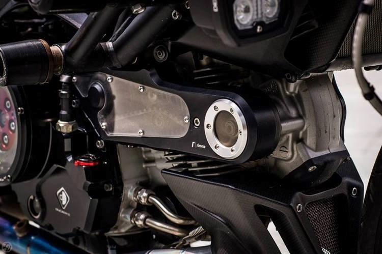 Ducati monster 796 độ siêu ngầu với phong cách nhà binh