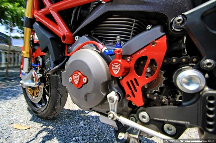 Ducati monster 796 quái vật một giò bên hàng hiệu