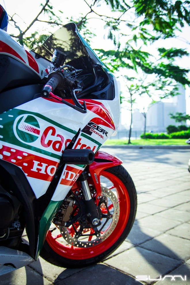 Exciter 135 đọ dáng cùng honda cbr1000rr tại sài gòn