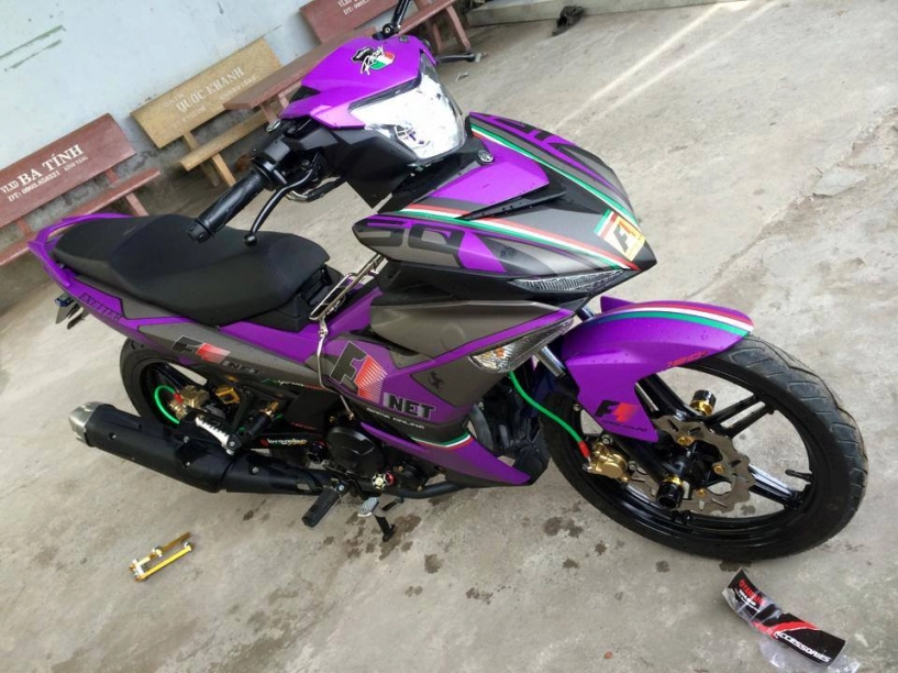 Exciter 150 màu tím phong cách f1